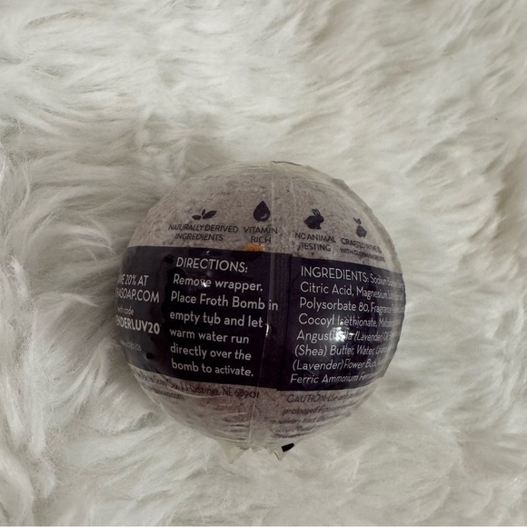 Pacha Soap Co. French Lavender Froth Bath Bombs - Picture 10 of 10